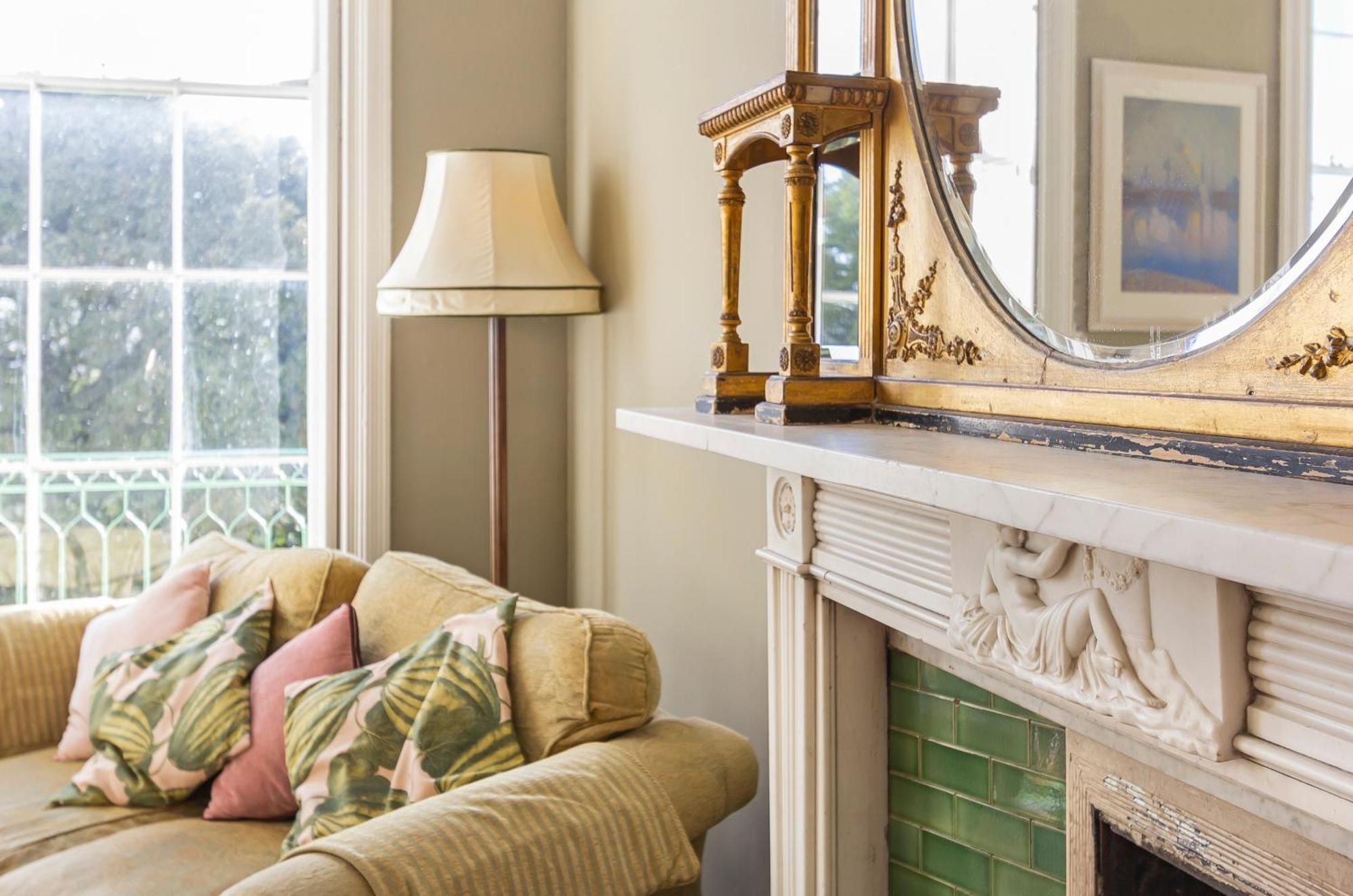 The Ritz 2 Bedroom Serviced By Altoluxoexperience Short Lets & Serviced With Free Wifi Apartment *
