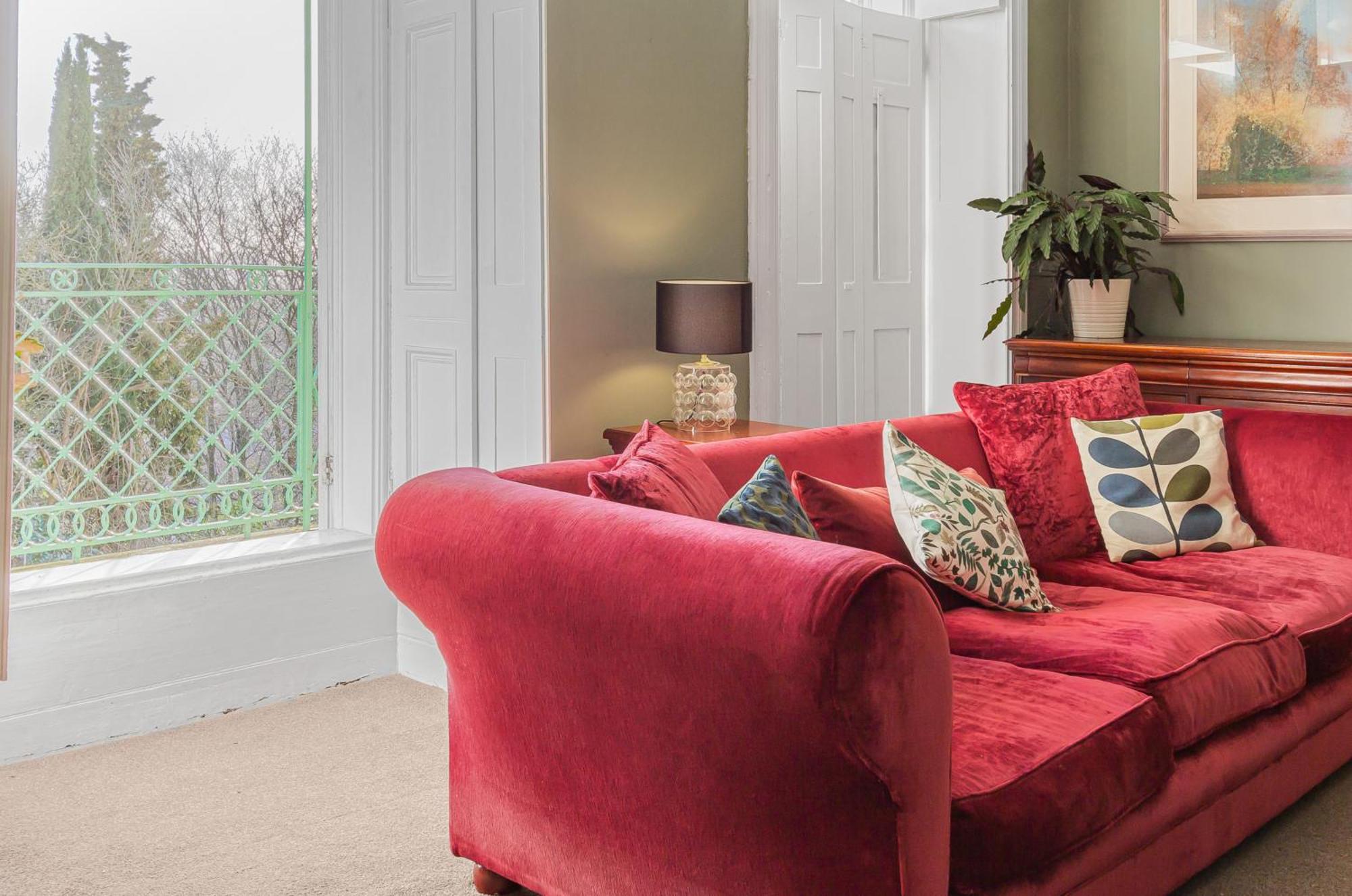 The Ritz 2 Bedroom Serviced By Altoluxoexperience Short Lets & Serviced With Free Wifi * Bristol