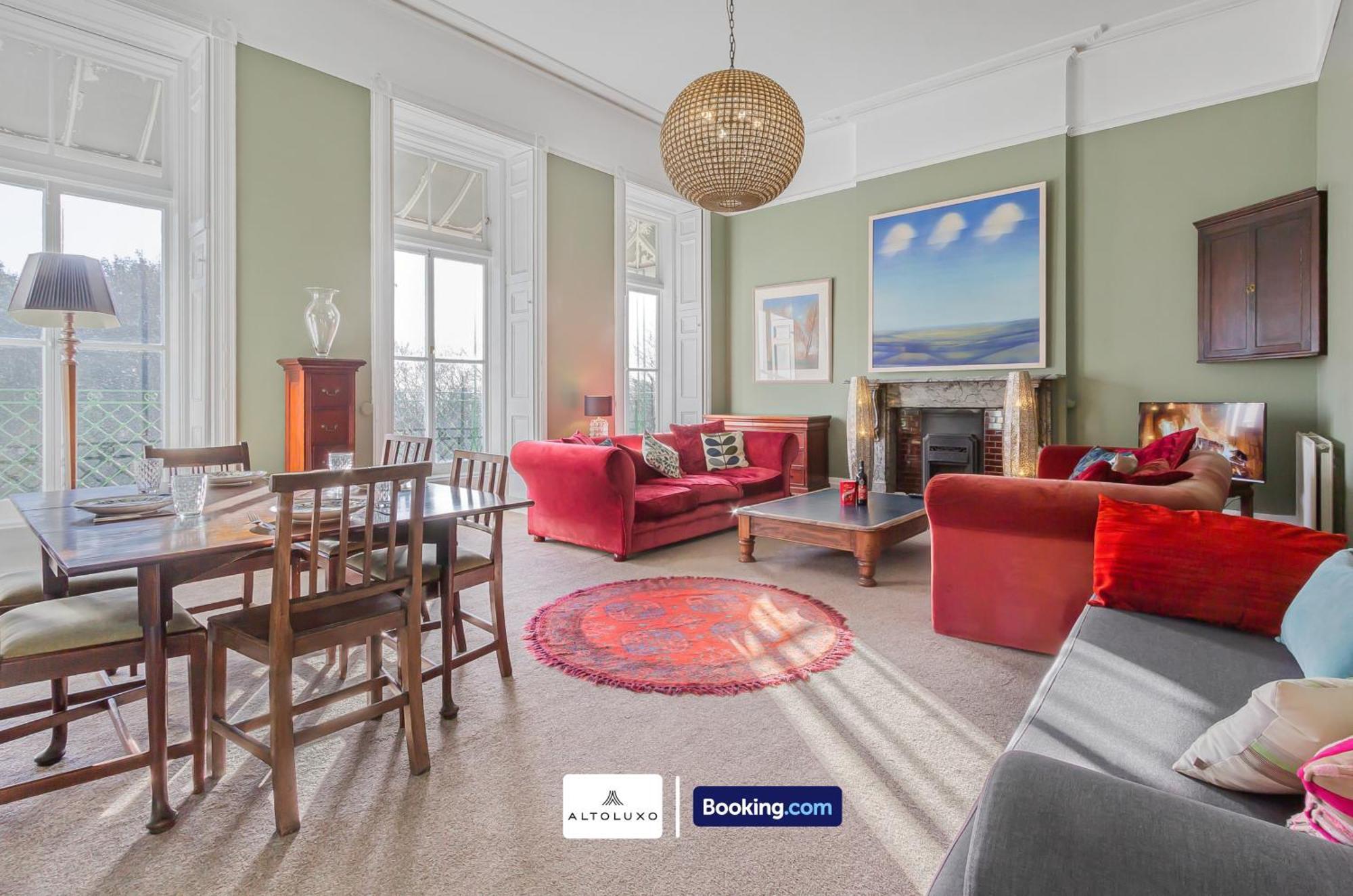 Apartment The Ritz 2 Bedroom Serviced By Altoluxoexperience Short Lets & Serviced With Free Wifi *