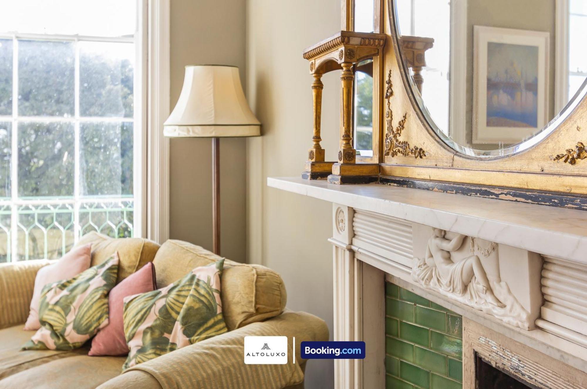 Apartment The Ritz 2 Bedroom Serviced By Altoluxoexperience Short Lets & Serviced With Free Wifi